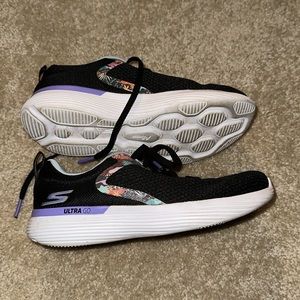 Skechers Ultra Go